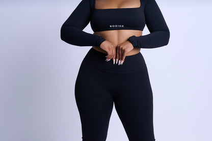 Bodied Motion Long- Sleeved Crop